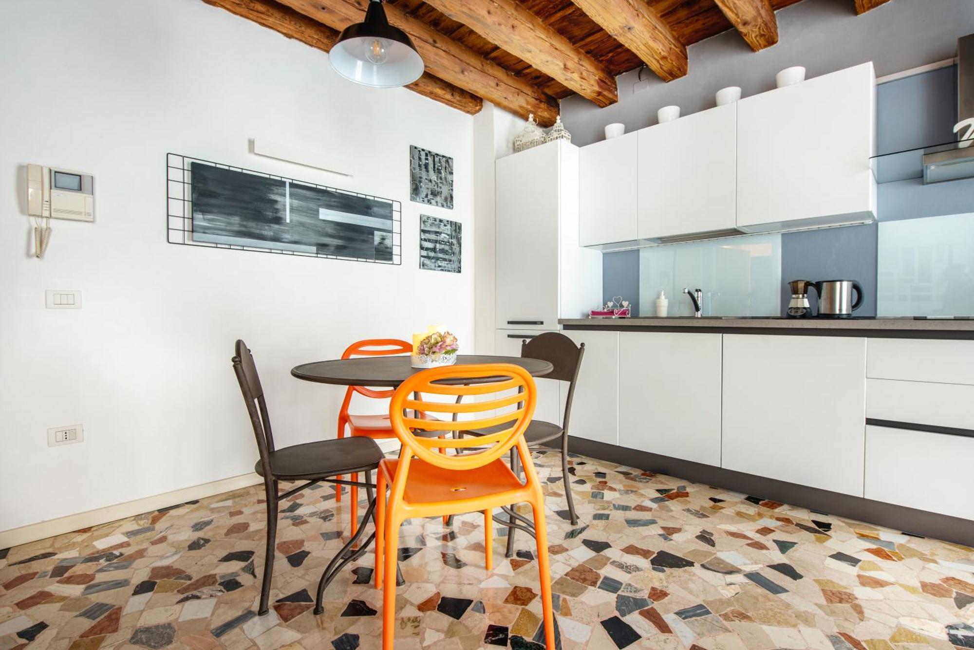 Lovely Apartment In Виченца Екстериор снимка